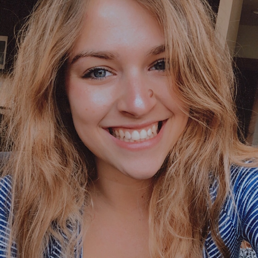 Meet your Posher, Chloe
